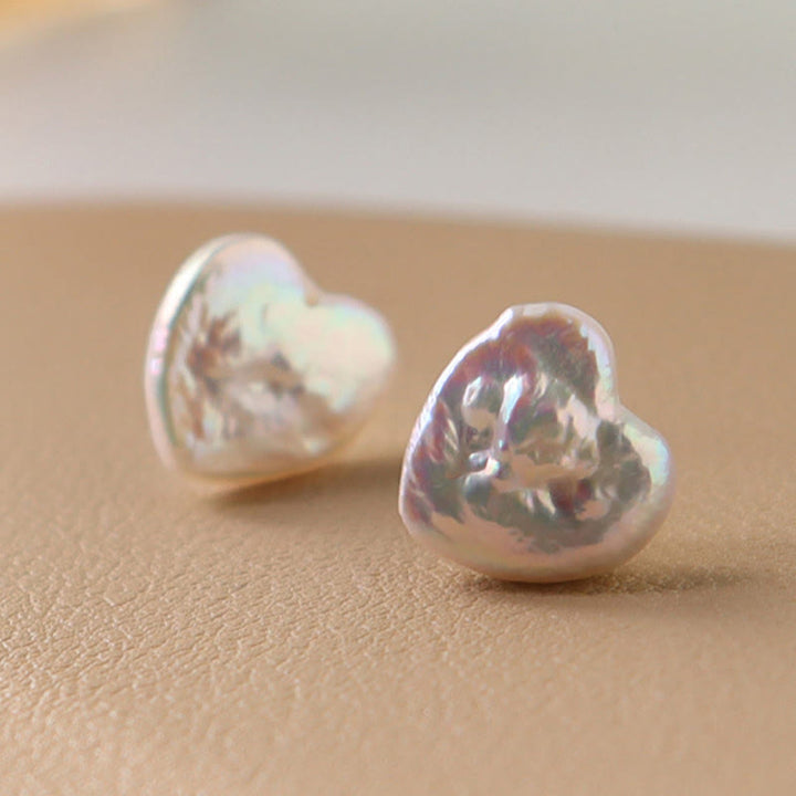 Buddha Stones Retro-Ohrstecker mit Perlenherz-Design - Pearl (Silberpfosten) - image 0