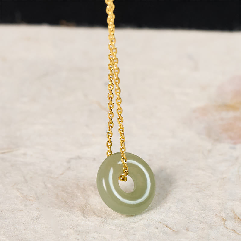 Buddha Stones Halskettenanhänger aus natürlichem grünem Jade mit Friedensschnalle – Symbol für Wohlstand - image 3