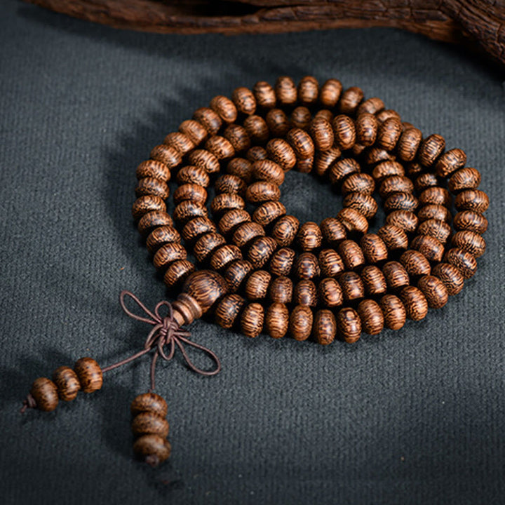 Buddha Stones Mala mit 108 strukturierten Holzperlen für ruhige Energie - image 4