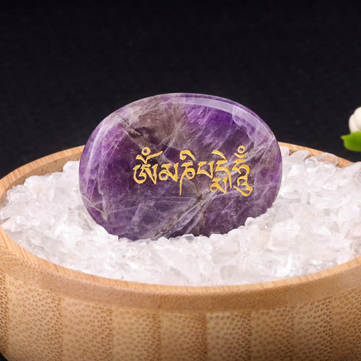 Buddha Stones Om Mani Padme Hum Amethyst Tigerauge Handschmeichler Kristalldekor 35*45mm - Natürlicher Amethyst (Farbe kann variieren) 35 x 45 mm - image 0