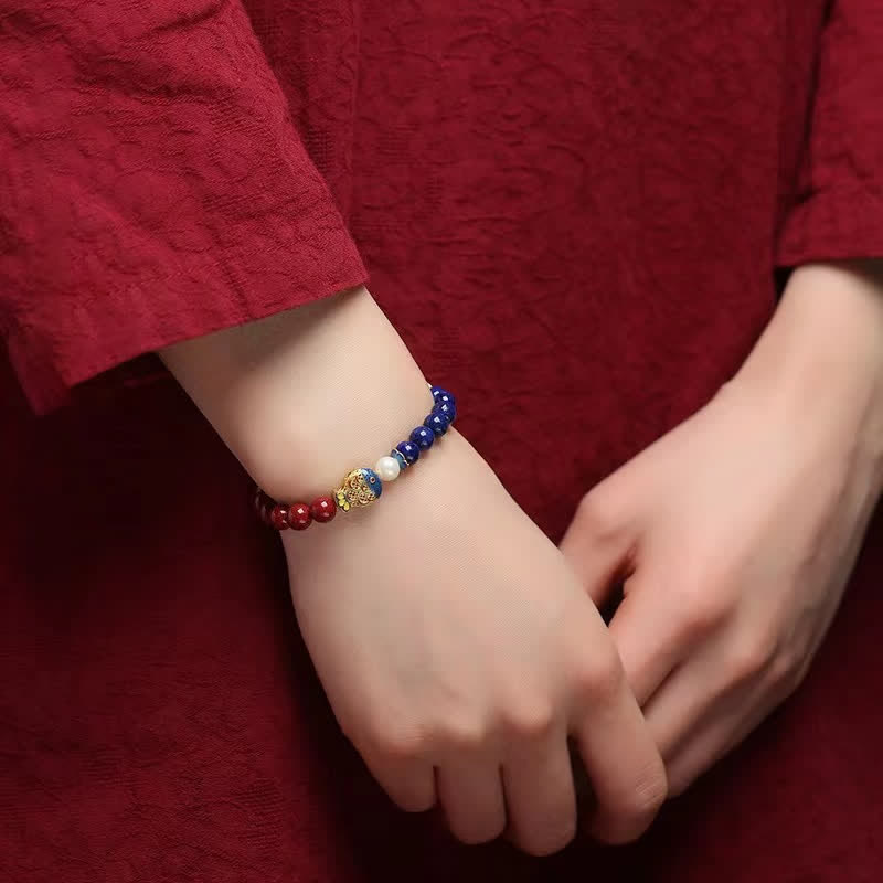 Buddha Stones Armband mit Zinnober-, Lapislazuli-, Koi-Fisch- und Ruyi-Wolkenanhänger - image 2