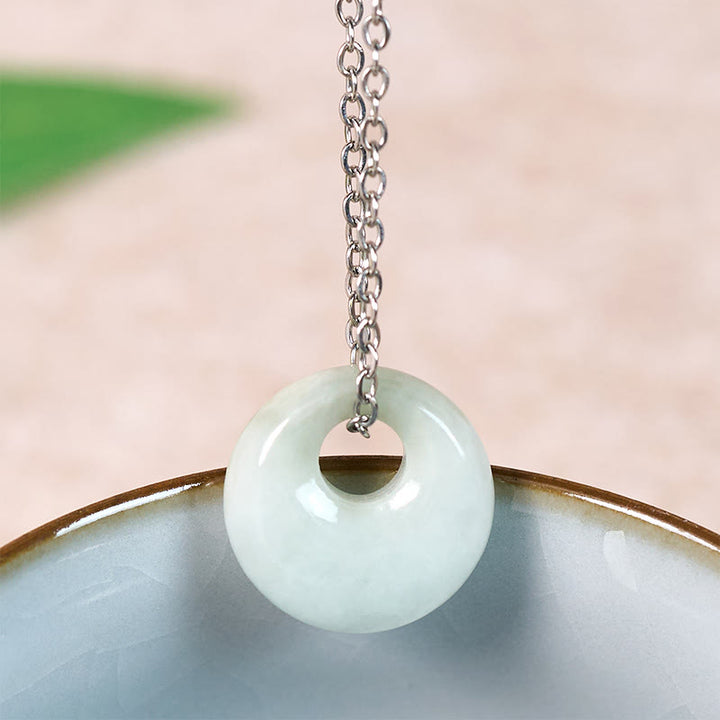 Buddha Stones Jade-Anhänger mit runder Schnalle - Natürlicher Jade (Farbe und Größe können variieren) - Silber - image 7