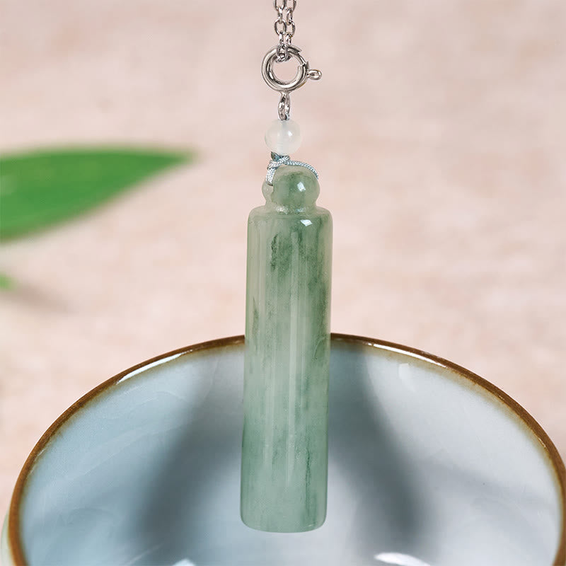 Buddha Stones Jade-Anhänger in Zylinderform - image 10