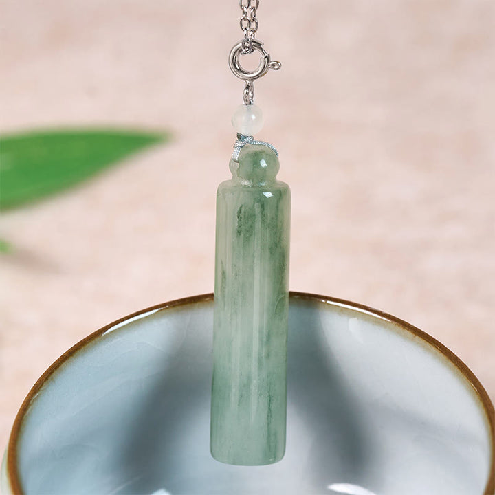 Buddha Stones Jade-Anhänger in Zylinderform - image 10
