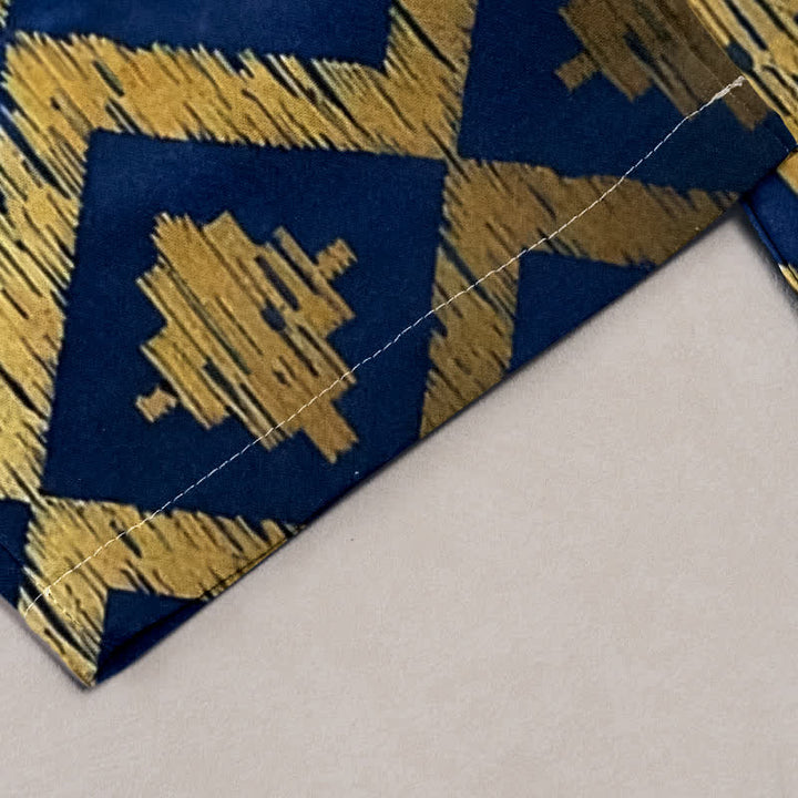 Buddha Stones Damenhose aus reiner Baumwolle mit marineblauem Feder- und Goldbordürenmuster, elastischem Bund und Taschen - image 1
