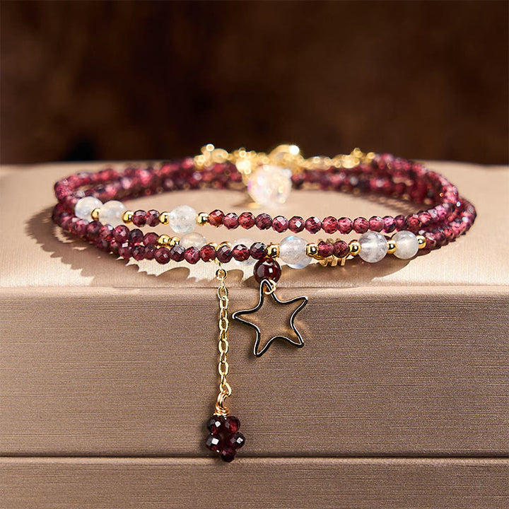 Buddha Stones Dreifach gewickeltes Armband mit natürlichen Granatsternen - image 1