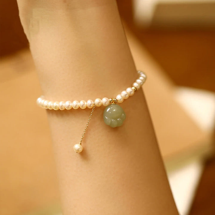Buddha Stones Natürliches Hetian-Jade-Perlenarmband mit Katzenpfotenmotiv - Katzenpfote (Handgelenkumfang: 15–20 cm) - image 0
