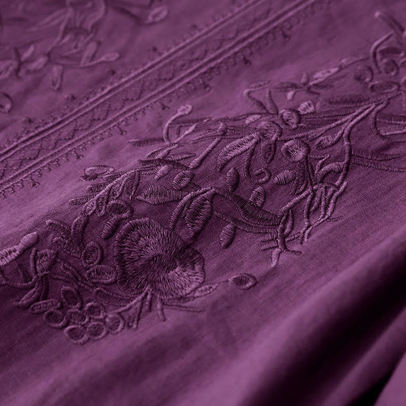 Buddha Stones Sommerliches, einfarbiges Damenkleid mit kurzen Ärmeln, Stickerei und Taschen - image 2