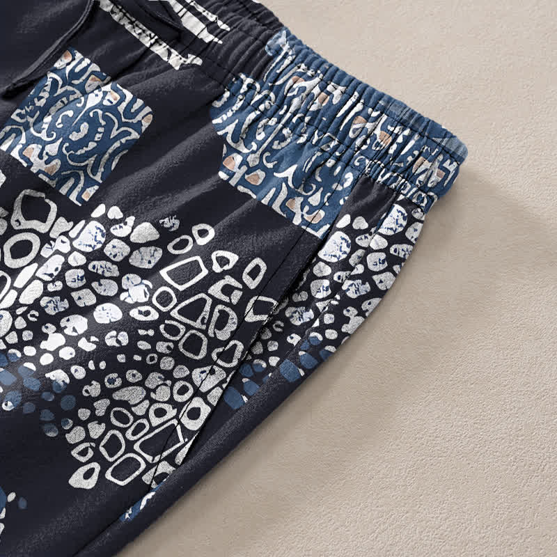 Buddha Stones Herrenhose aus Baumwolle mit geometrischem Patchworkmuster, schmal zulaufendem Schnitt und Taschen - image 2