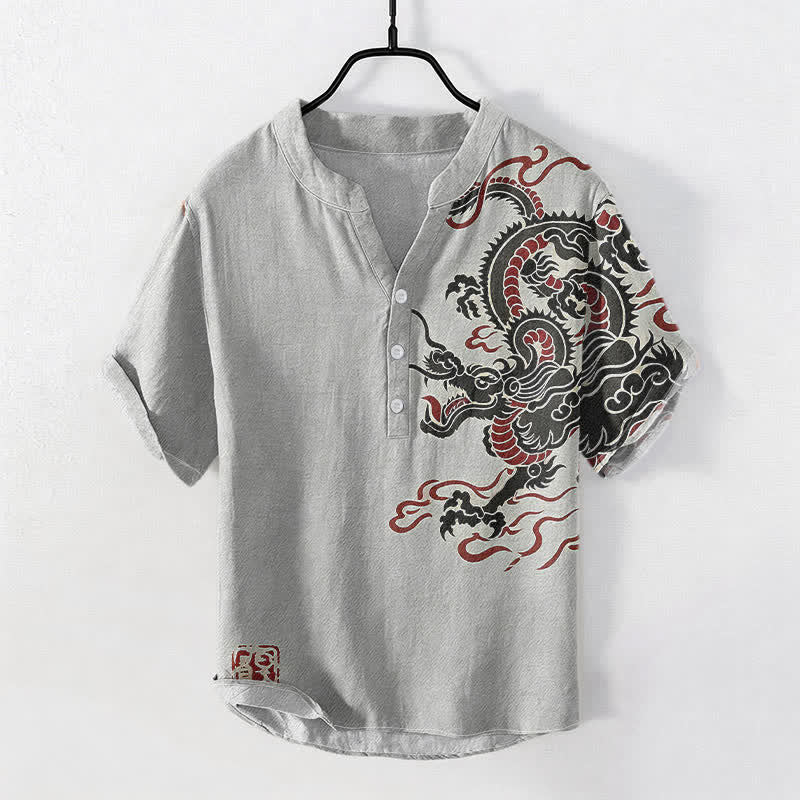 Buddha Stones Herrenhemd aus Baumwolle mit schwarzem und rotem Drachenmuster, Kurzarm, halbe Knopfleiste - Hellgrau - US/ UK/AU50, EU60 (5XL) - image 3