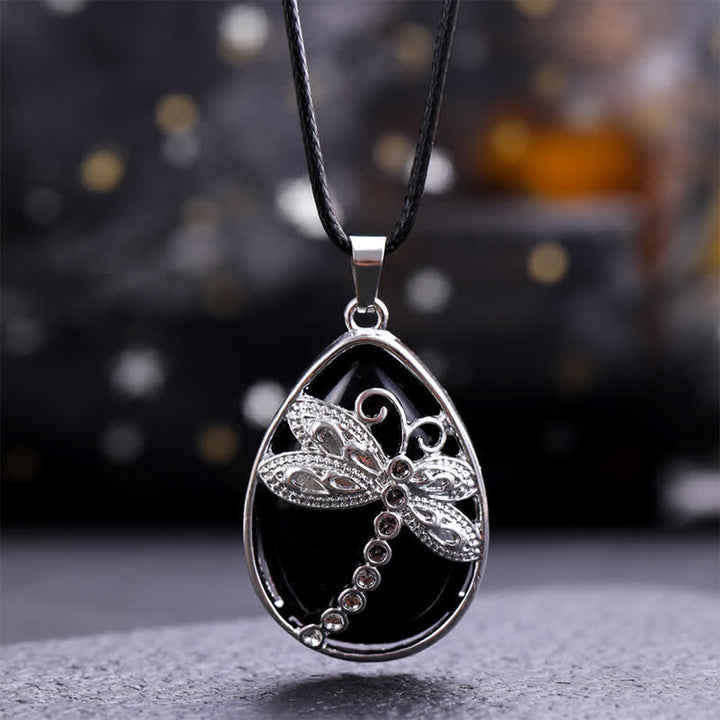 Buddha Stones Halskette mit Libellen- und tropfenförmigem Einlege-Kristall aus natürlichem grünem Aventurin - Natürlicher schwarzer Obsidian (Farbe kann variieren) - image 13