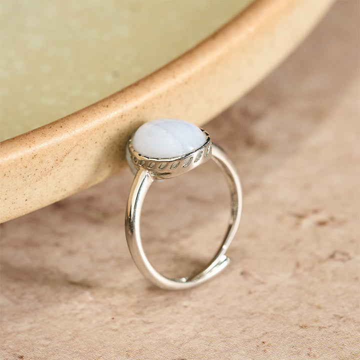 Buddha Stones Runder Balance-Ring aus natürlichem blauem Spitzenachat - image 4