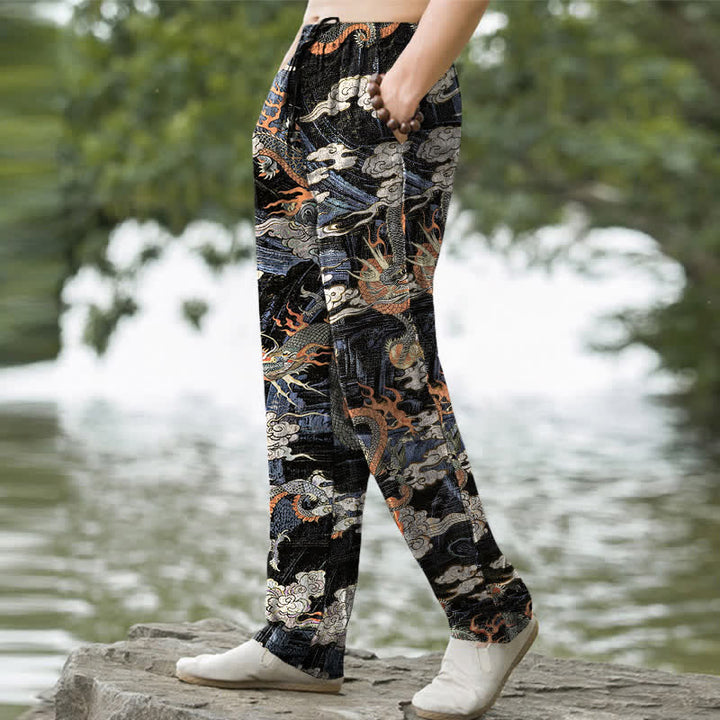 Buddha Stones Herrenhose aus Baumwolle mit Drachen- und Wolkenmuster, schmal zulaufend und mit Taschen - image 1