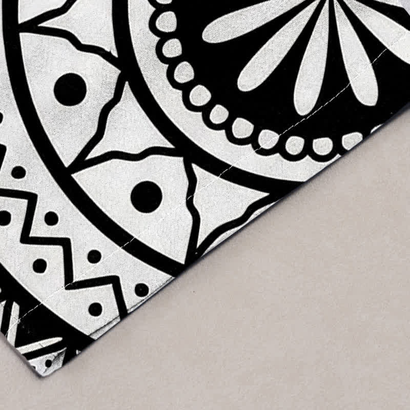 Buddha Stones Herrenhose aus Baumwolle mit Ombré-Mandala-Muster, schmal zulaufend und mit Taschen - image 2