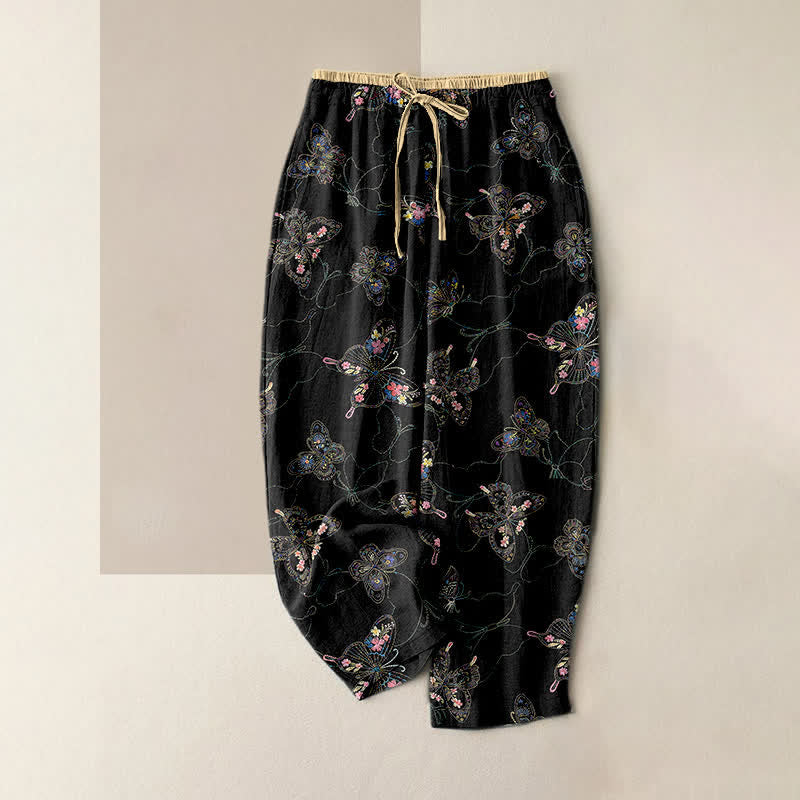 Buddha Stones Damenhose aus reiner Baumwolle mit Vintage-Blumen- und Schmetterlingsmuster, elastischem Bund und Taschen - Schwarz - US16, UK/AU20, EU48 (3XL) - image 0