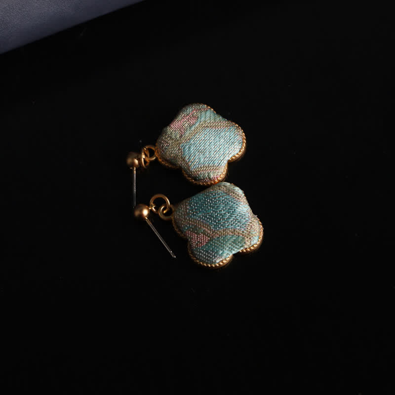 Buddha Stones Ohrhänger aus handgefertigter Seide mit floralem Harmonie-Motiv aus Brokat - image 3