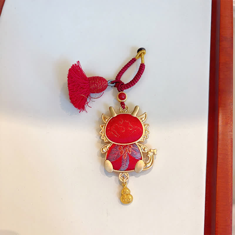 Buddha Stones Song Brocade Handgefertigter Schlüsselanhänger mit chinesischer Tierkreisquaste und Glücksbringermotiv - Drache - Rot - image 25