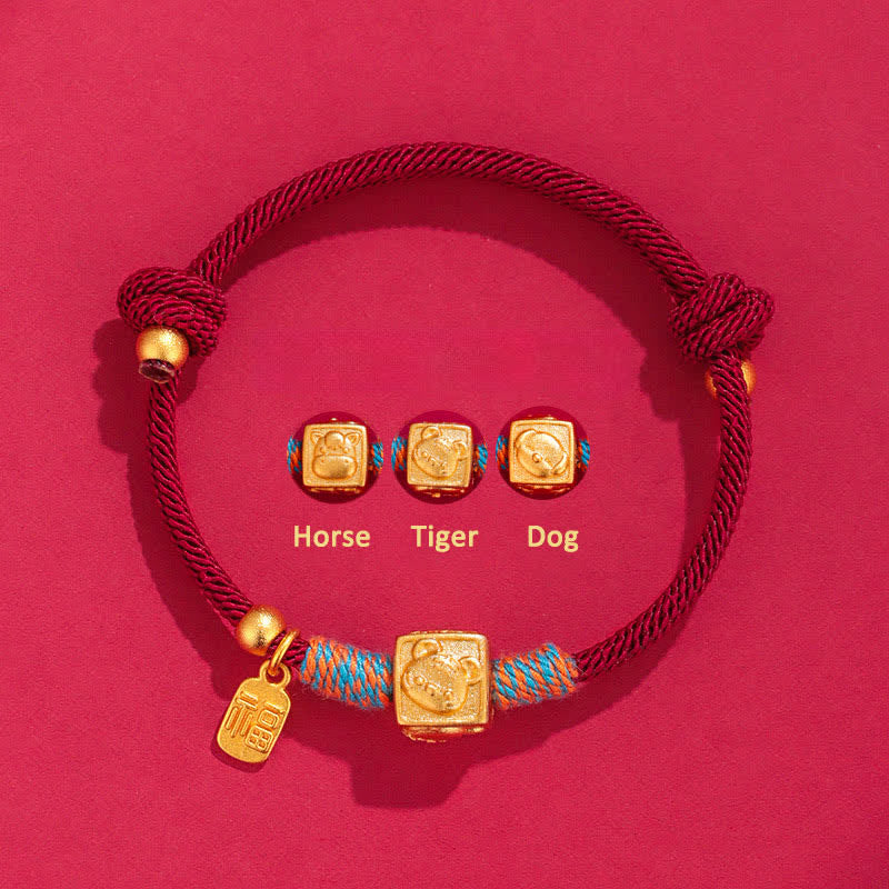 Buddha Stones Handgefertigtes rotes Armband mit drei Symbolen der chinesischen Tierkreiszeichen zum Schutz der drei Harmonien - Pferde-Tiger-Hund-Triade Rotes Armband - Roter Faden (Schutz♥Glück) - image 1