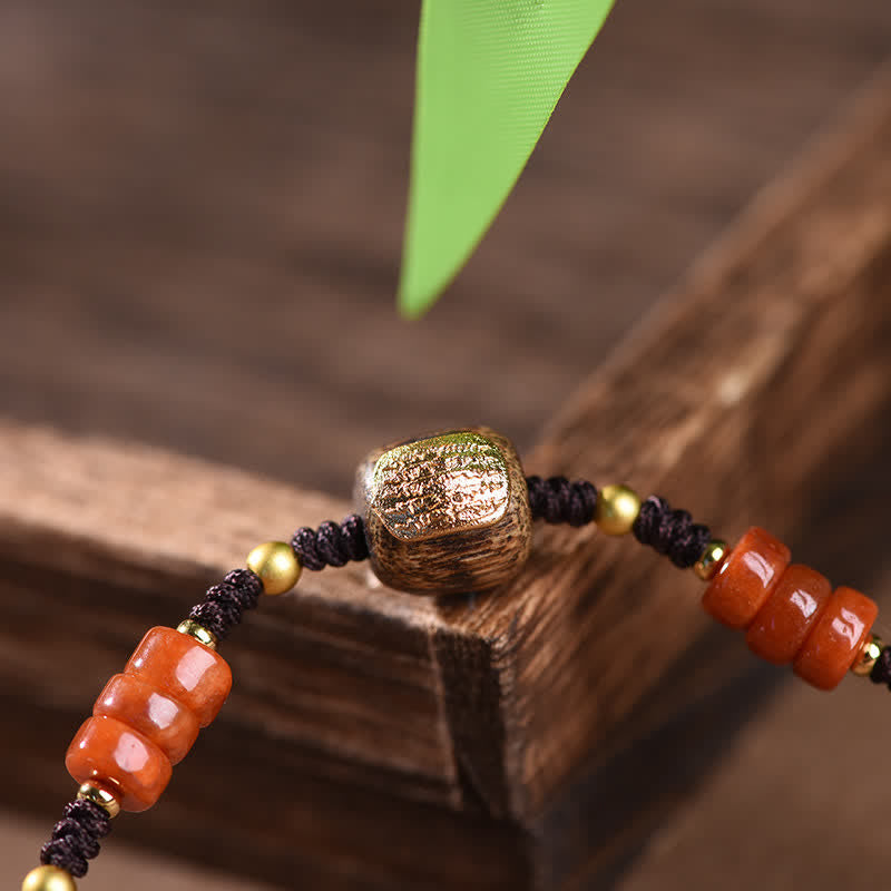 Buddha Stones Handgewebtes Armband aus rotem Sandelholz mit geflochtenen Quasten und Segensbotschaft - image 9