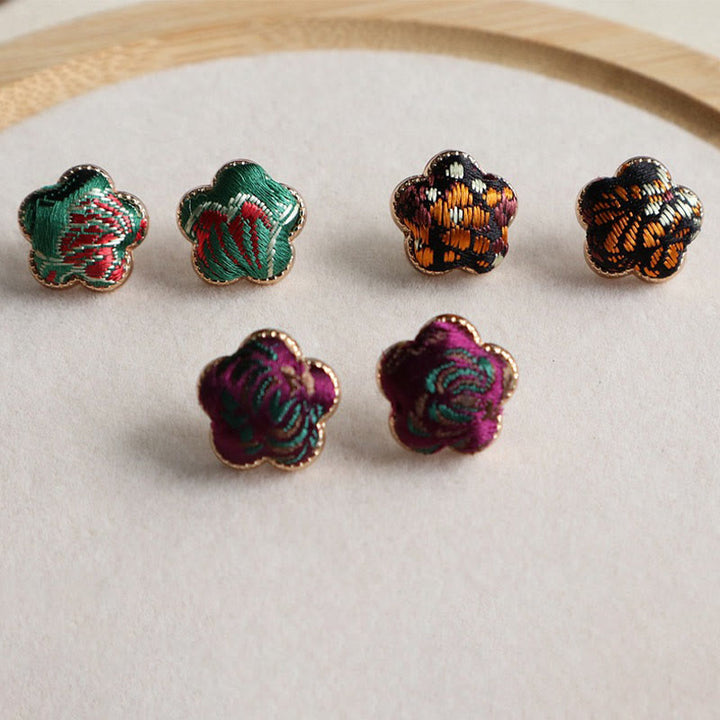 Buddha Stones Ohrringe aus Brokatblumen - image 5