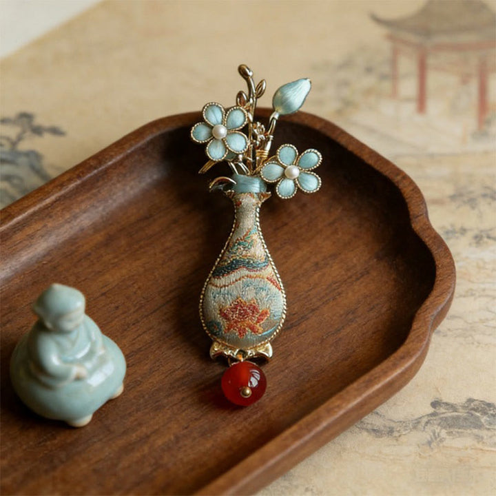 Buddha Stones Elegante Brosche mit Brokatblumenvase-Design - image 2