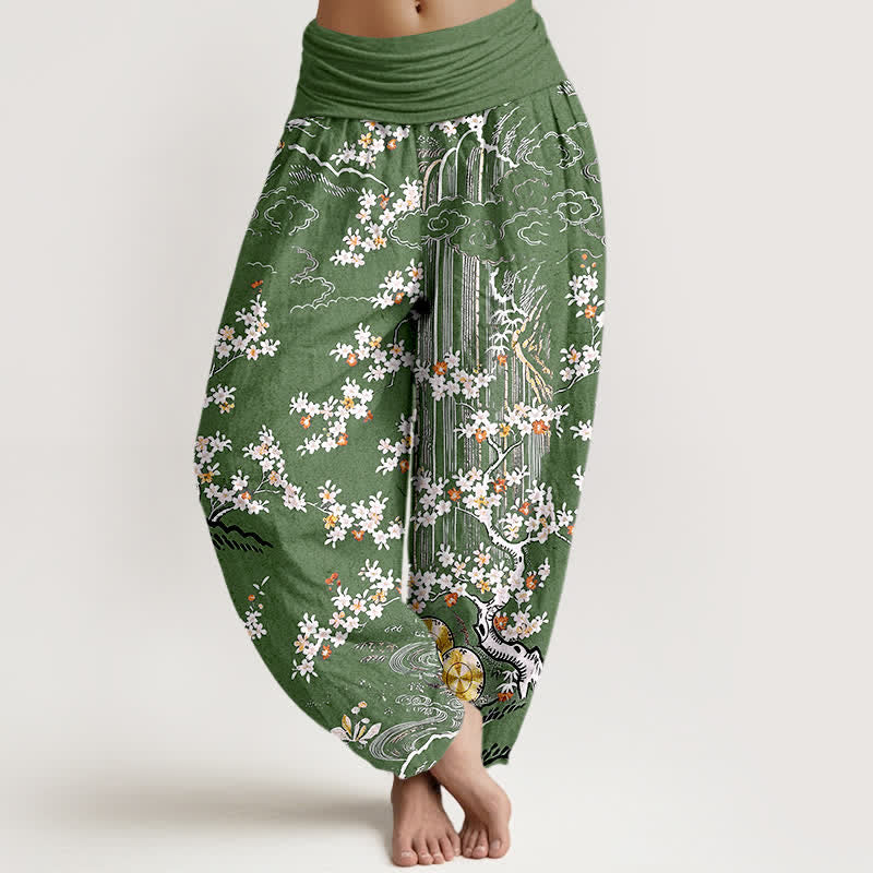 Buddha Stones Haremshose aus reiner Baumwolle mit weißem Blumenranken- und Wolkenmuster sowie elastischem Bund. - Olivgrün - US16, UK/AU20, EU48 (3XL) - image 0
