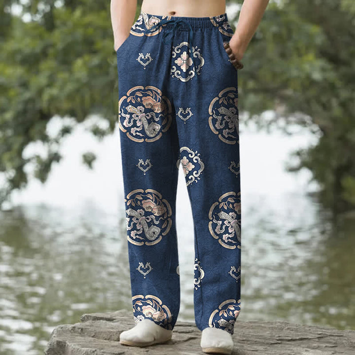 Buddha Stones Baumwollhose für Herren mit Vintage-Blumenmedaillonmuster, schmal zulaufendem Schnitt und Taschen - Marine - US/ UK/AU50, EU60 (5XL) - image 4