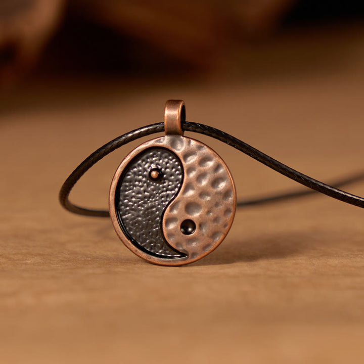 Buddha Stones Vintage Yin Yang Halskettenanhänger aus Legierung und Leder - image 2