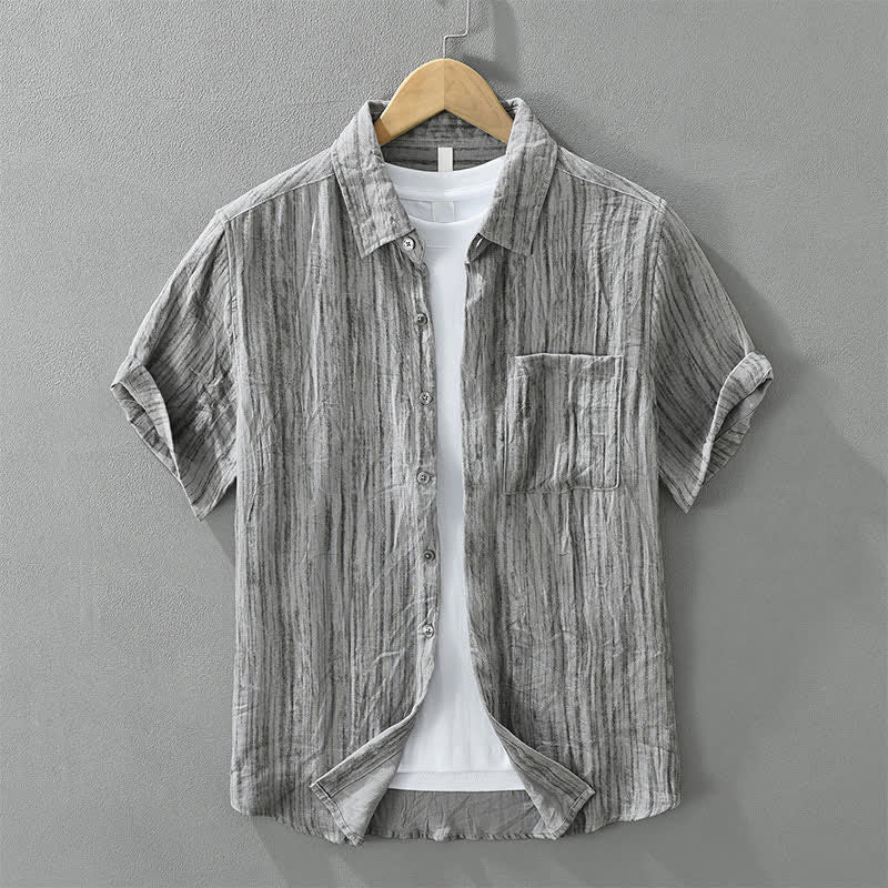 Buddha Stones Lässiges, minimalistisches Kurzarmhemd für Herren mit Knopfleiste, Streifenmuster und Ziertasche - Silber - US/ UK/AU42, EU52 (3XL) - image 0