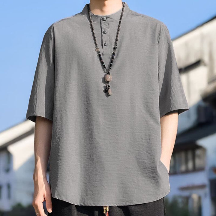 Buddha Stones Lässiges Sommerhemd mit Stehkragen, drei Knöpfen und kurzen Ärmeln für Herren, einfarbig, einfarbig, Kurzarm - Hellgrau - US/UK/AU48, EU58 (5XL) - image 14