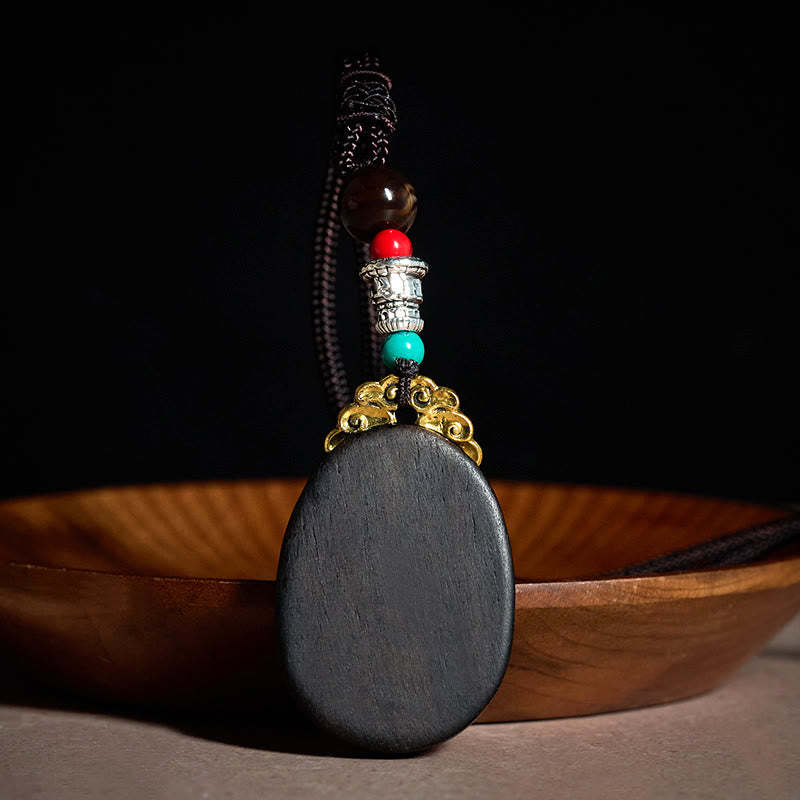 Buddha Stones Handgefertigte ovale Halskette aus Ebenholz mit dem Motiv „Weisheit“ im Stammesstil - image 2