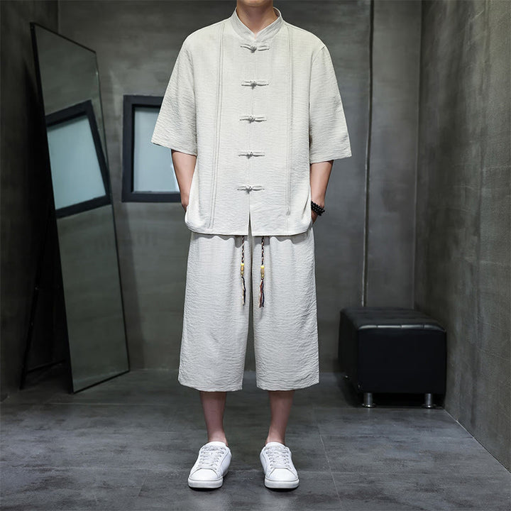 Buddha Stones 2-teiliges Sommer-Set im Tang-Stil: Hemd mit Froschknöpfen, einfarbig, ellbogenlange Ärmel, kurze Hose, Herren-Meditationskleidung mit Taschen - Beige - US/ UK/AU46, EU56 (5XL) - image 0