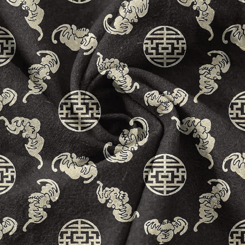 Buddha Stones Baumwollhose für Herren mit langem Bein, schmal zulaufendem Schnitt und Taschen, Wolkenmuster, rundes Emblem, schmal zulaufend - image 3