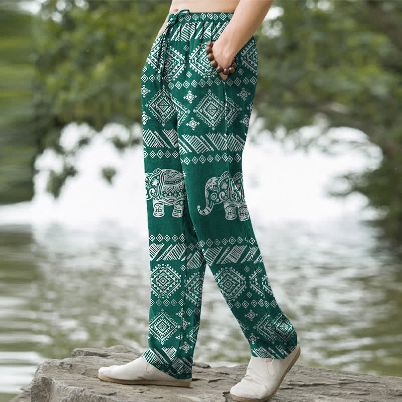 Buddha Stones Herrenhose aus Baumwolle mit Elefantenmuster im Ethno-Stil, schmal zulaufend und mit Taschen - image 1