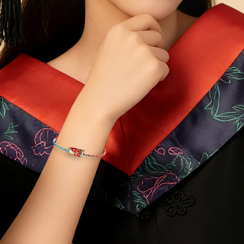 Buddha Stones Handgewebtes, farbenfrohes Armband aus geflochtenem Garn mit Koi-Fisch-Motiv - image 4