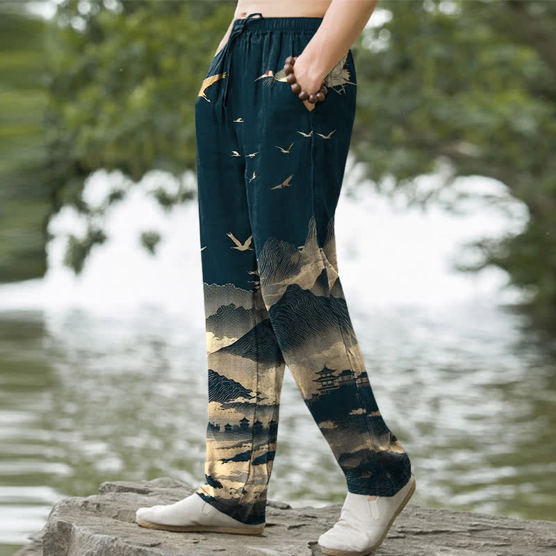 Buddha Stones Herrenhose mit schmal zulaufendem Bein und Taschen, Baumwollmuster „Temple Bird“ von Cotton Mountain - image 1