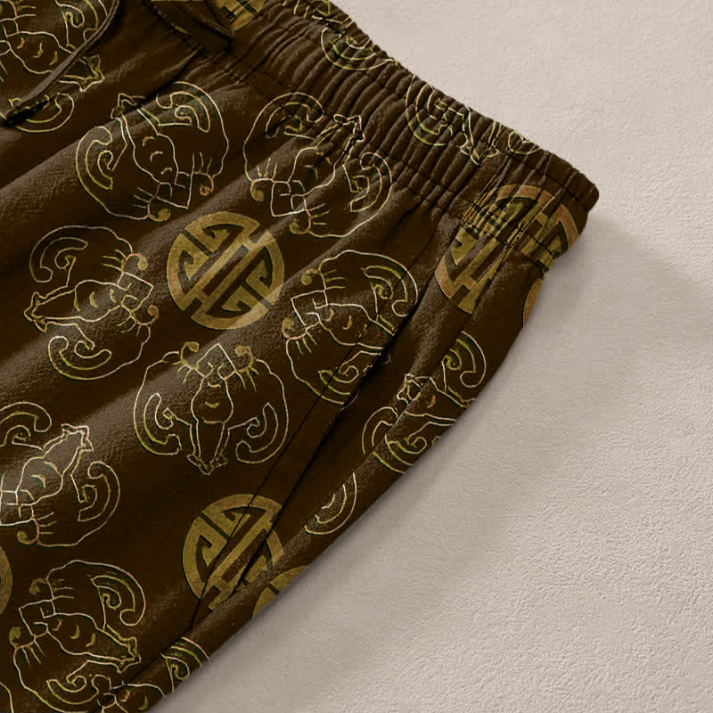 Buddha Stones Baumwollhose für Herren mit rundem Glückssymbol, floralem Muster, schmal zulaufendem Schnitt und Taschen - image 2