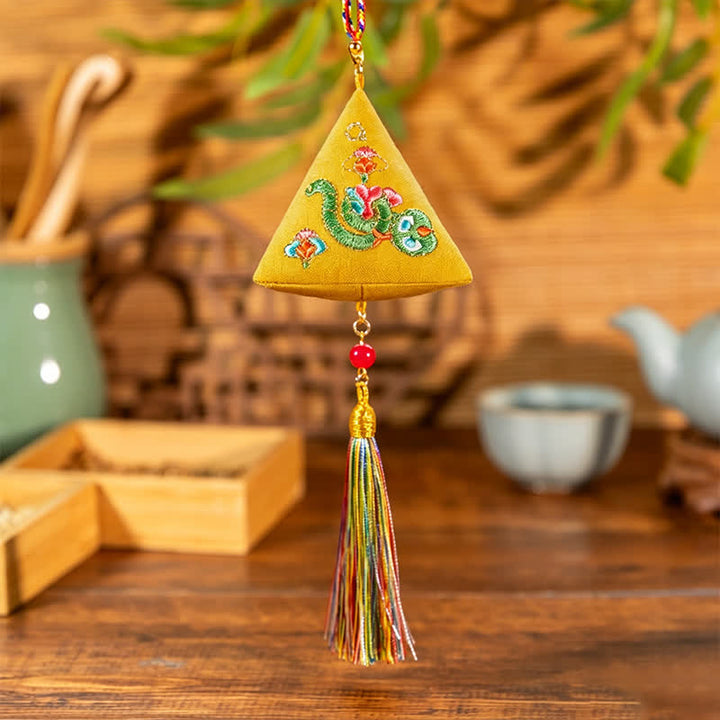 Buddha Stones Stickerei Zongzi Dreieck Skorpion Niedliche Tierdekoration - Gelbgrüne Schlange - image 9