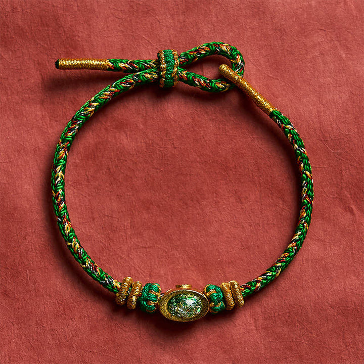 Buddha Stones Fünffarbiges, handgewebtes Armband mit grünen Amuletten und Pflaumenblütenmotiven zum Schutz, verstellbar - image 3
