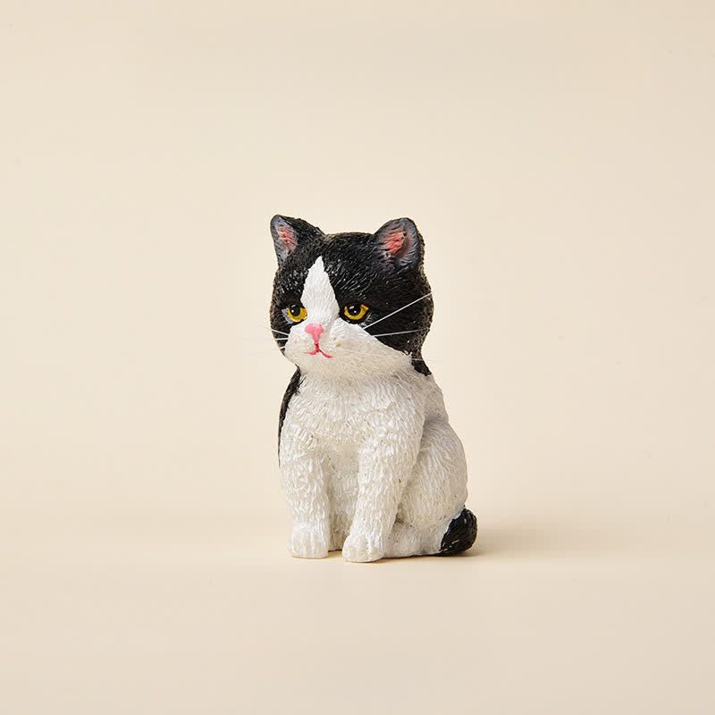 Buddha Stones Bemalte, düstere Kätzchenfamilie aus Kunstharz, Mini-Katzen, niedliche Tierdekoration - Smokingkatze - image 13