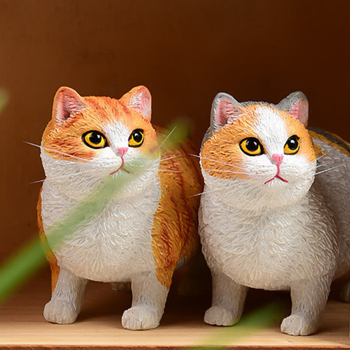 Buddha Stones Bemalte, kleine, mollige Katze aus Kunstharz – niedliche Tierdekoration - image 4