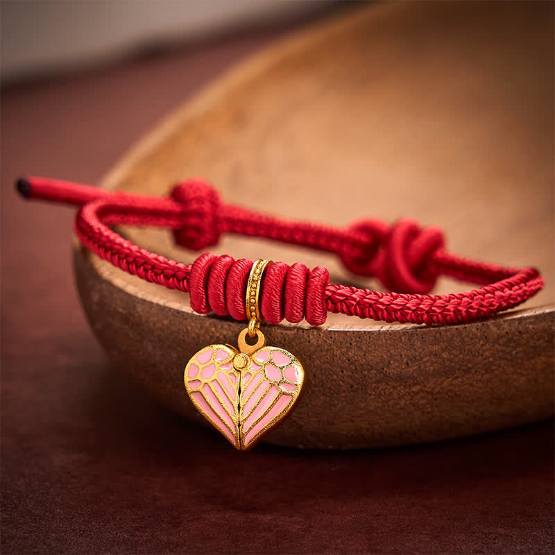 Buddha Stones Handgefertigtes Armband aus geflochtenem rotem Garn mit Herzanhänger – Schutz und Glück - Dunkelrot - 5,91-7,48 Zoll (15-19 cm) - image 0