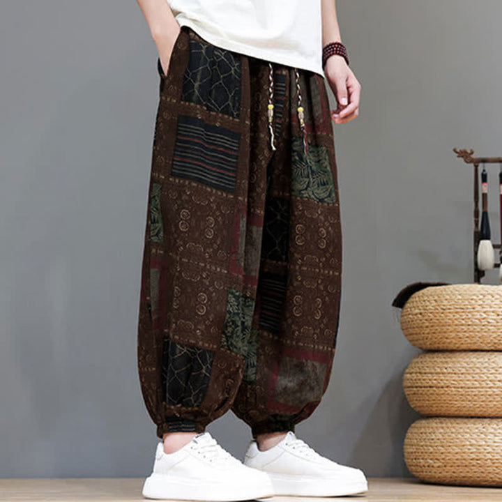 Buddha Stones Sommerliche Boho-Freizeithose mit Kordelzug, geometrischem Schnitt und kurzen Hosenbeinen, Herren-Haremshosen mit Tasche - image 18