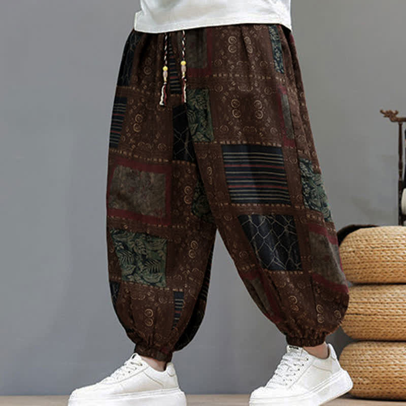 Buddha Stones Sommerliche Boho-Freizeithose mit Kordelzug, geometrischem Schnitt und kurzen Hosenbeinen, Herren-Haremshosen mit Tasche - Sienna - US/UK/AU46, EU56 (5XL) - image 9