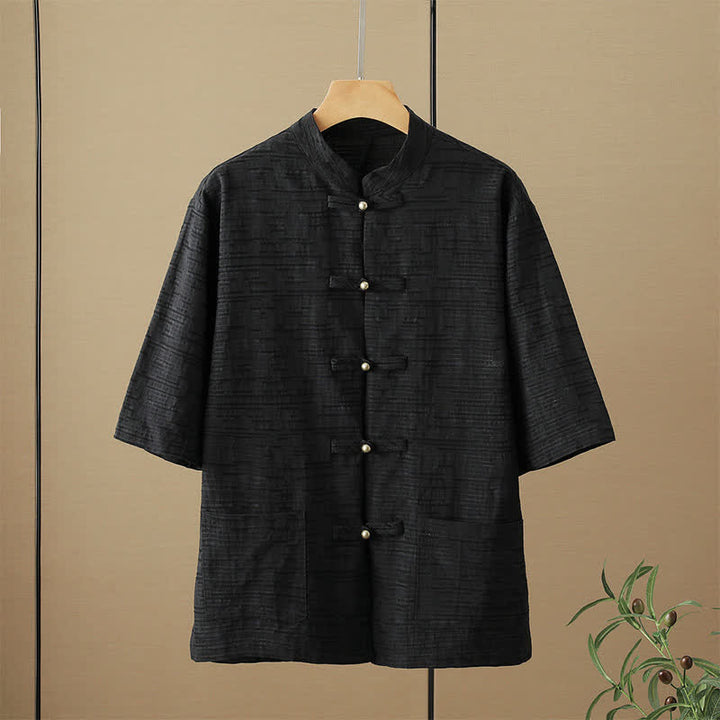 Buddha Stones Sommerliches Tang Style Casual Herrenhemd mit Stehkragen, Froschknopfleiste, Ellbogenlänge und Taschen - Schwarz - US/ UK/AU48, EU58 (6XL) - image 2