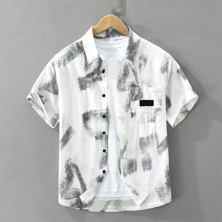 Buddha Stones Lässiges, sommerliches Herrenhemd mit Knopfleiste, abstraktem Muster, kurzen Ärmeln und Tasche - Weißer Rauch - US/UK/AU42, EU52 (3XL) - image 0