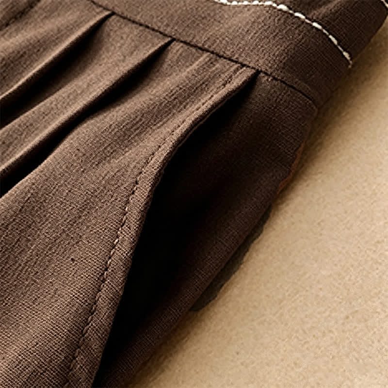 Buddha Stones Lässige, minimalistische Sommerhose aus Unifarben mit Knöchellänge, geradem Bein und Taschen, mit einem Froschknopf - image 2