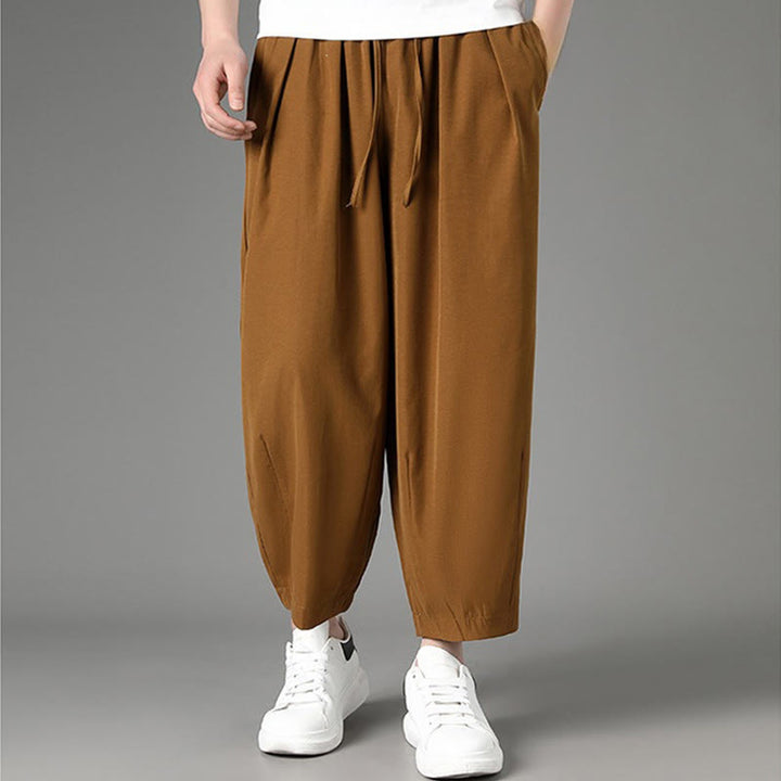 Buddha Stones Lässige, minimalistische Caprihose mit Kordelzug und Taschen für Herren - image 1