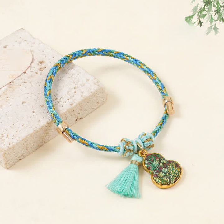 Buddha Stones Fünffarbiges rotes Armband aus Brokatkürbis mit Schnurmotiv zum Schutz - Grün (gleicher Farbton – Muster variiert) - image 3