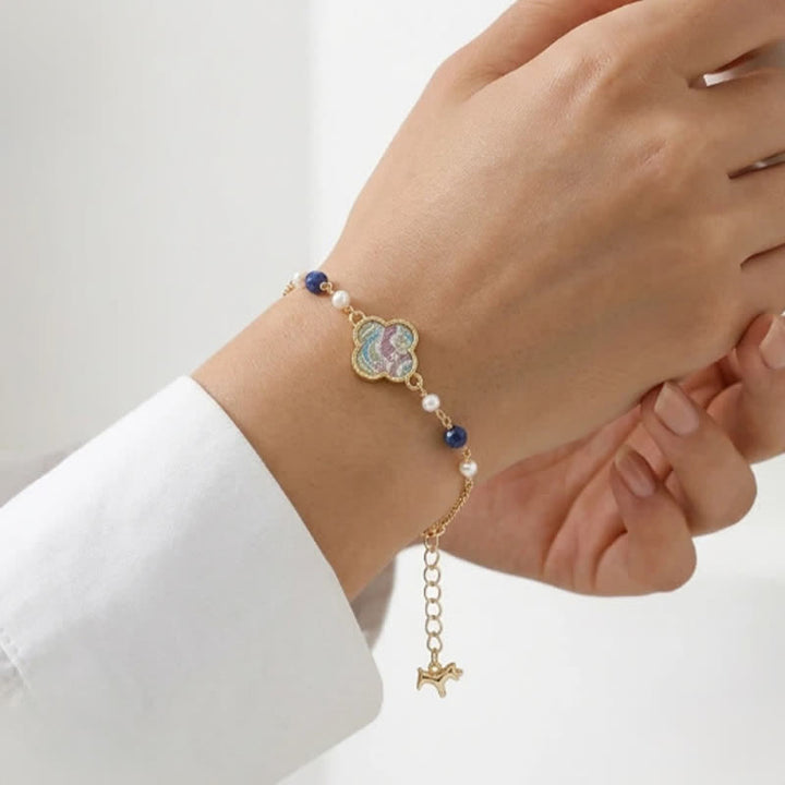 Buddha Stones Perlenbesetztes, brokatverziertes Armband aus Kupfer mit vierblättrigem Kleeblattmuster und verstellbarem Design, verziert mit Brokat und Perleneinlagen, aus Reinheits- und verstellbarem Kupfer - image 4